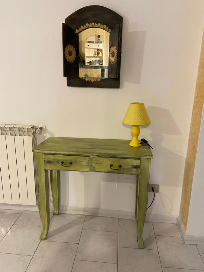 A Casa Di Glo' Apartment Porto Torres Exterior photo